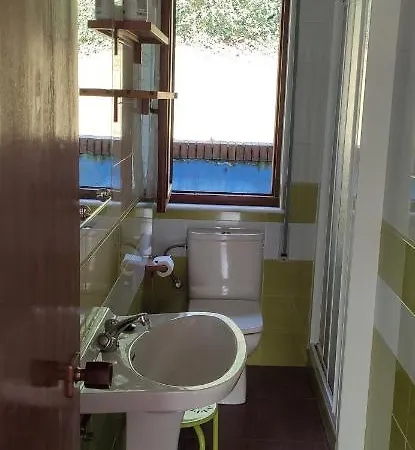 펜션 Casa Rural Ablano Cudillero En Playa Concha Artedo *